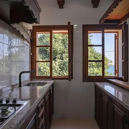 Enclave Espectacular בית נופש אדרה
